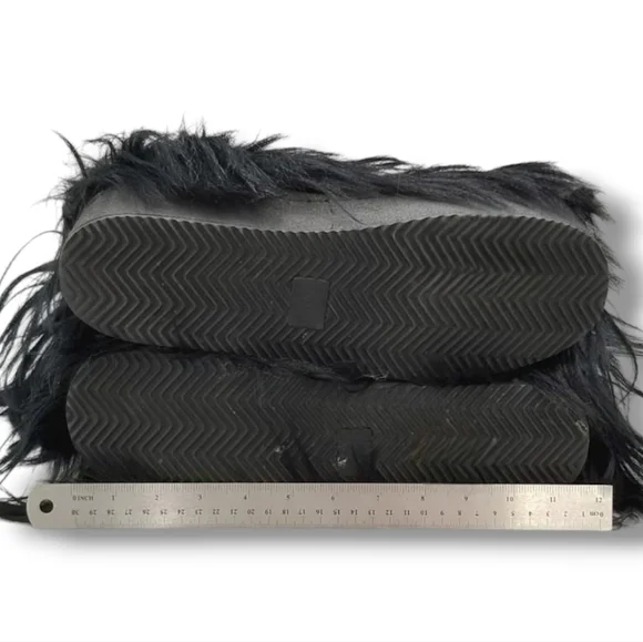 GUCCI Yeti Siberian Goat Hair Black Fur Vintage winter boots with COA - Picture 9 of 16
